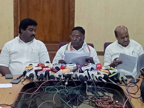The governor has no power and should do what the cabinet says - Narayanasamy happy with Supreme Court ruling!